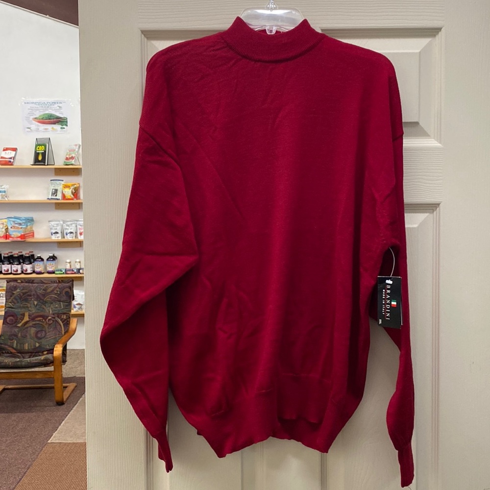 New mens sweater